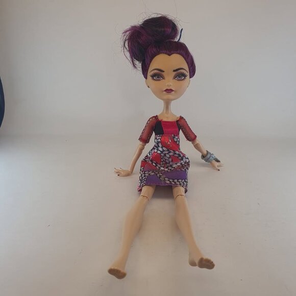 Ever After High Legacy Day Raven Queen Doll - Picture 1 of 6